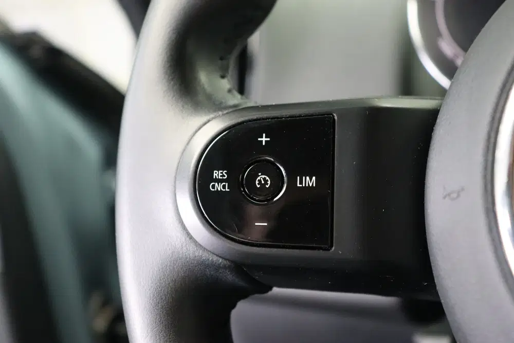 Mini Countryman Cooper S E ALL4 Classic Automaat uit 2022, foto 14