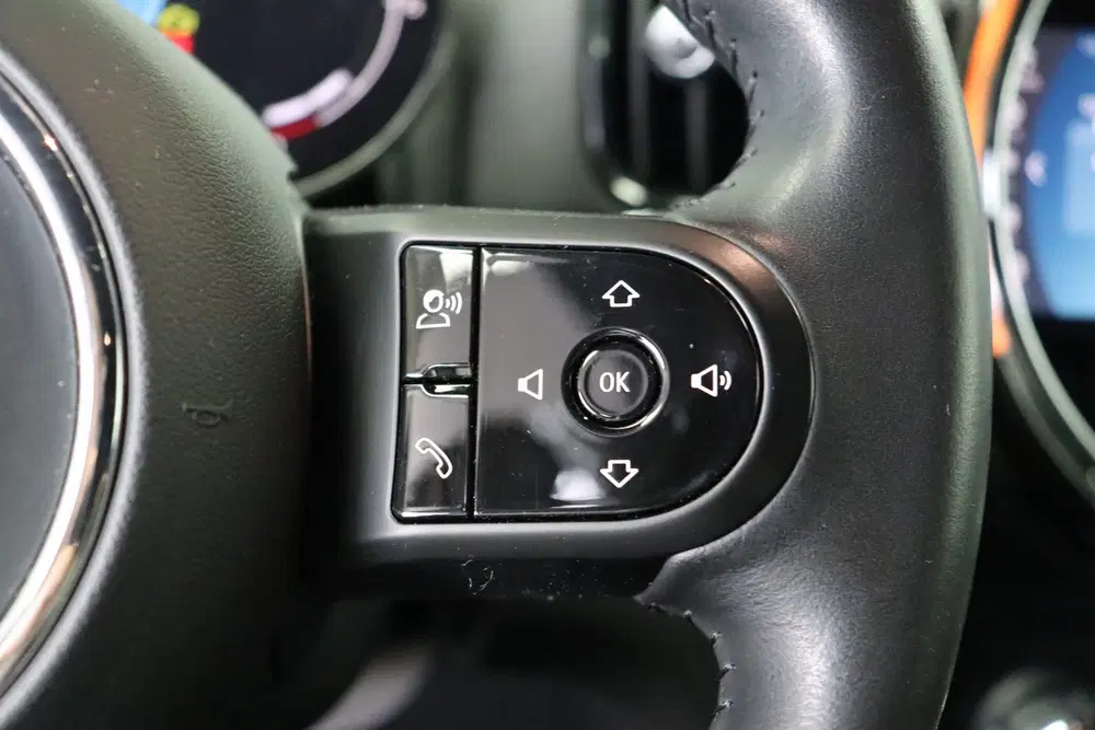 Mini Countryman Cooper S E ALL4 Classic Automaat uit 2022, foto 15