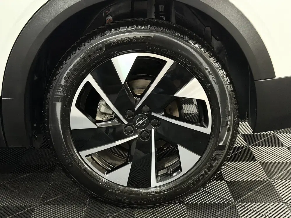 Opel Grandland 1.2 Turbo Hybrid GS-e 360 Camera uit 2025, foto 6
