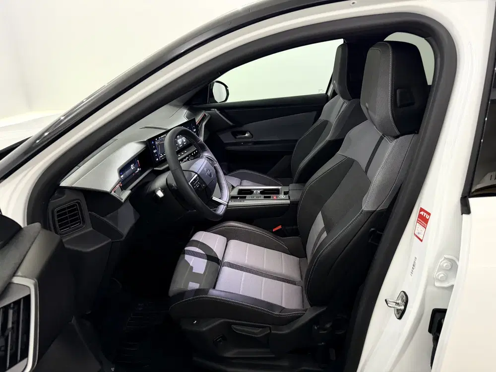 Opel Grandland 1.2 Turbo Hybrid GS-e 360 Camera uit 2025, foto 8