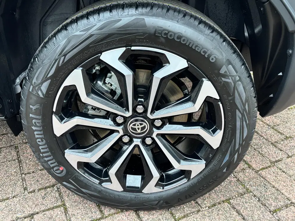 Toyota Yaris Cross 1.5 Hybrid 115 First Edition Automaat uit 2025, foto 6