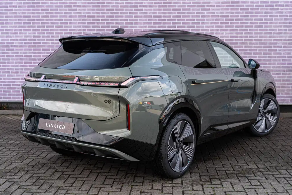 Lynk & Co 08 1.5 Plug-in Hybrid More uit 2025, foto 13