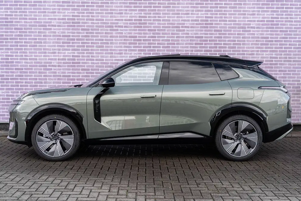 Lynk & Co 08 1.5 Plug-in Hybrid More uit 2025, foto 2