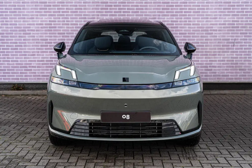 Lynk & Co 08 1.5 Plug-in Hybrid More uit 2025, foto 4