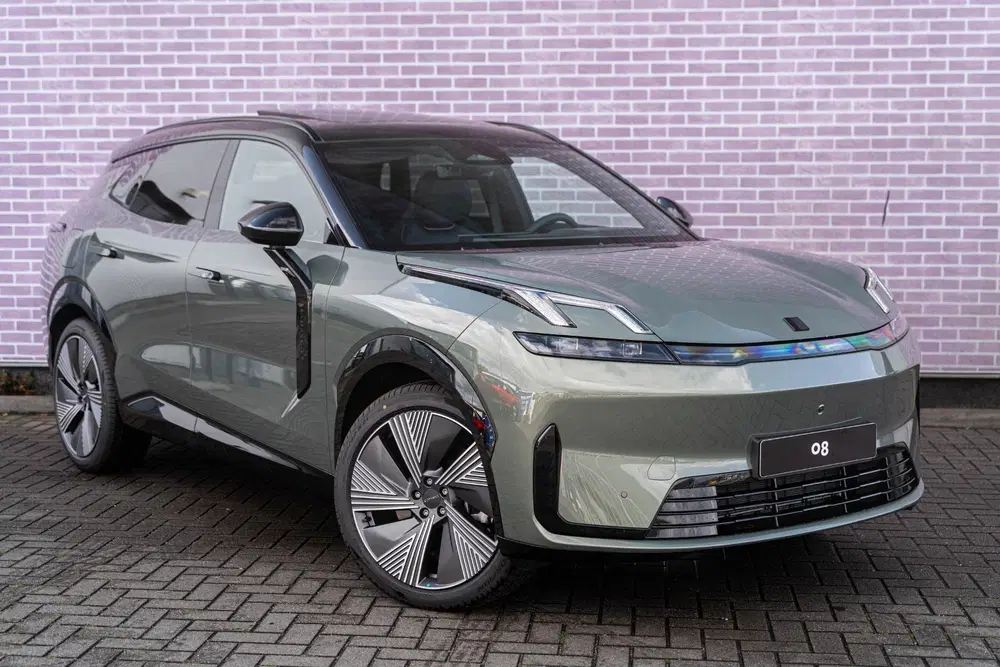 Lynk & Co 08 1.5 Plug-in Hybrid More uit 2025, foto 5