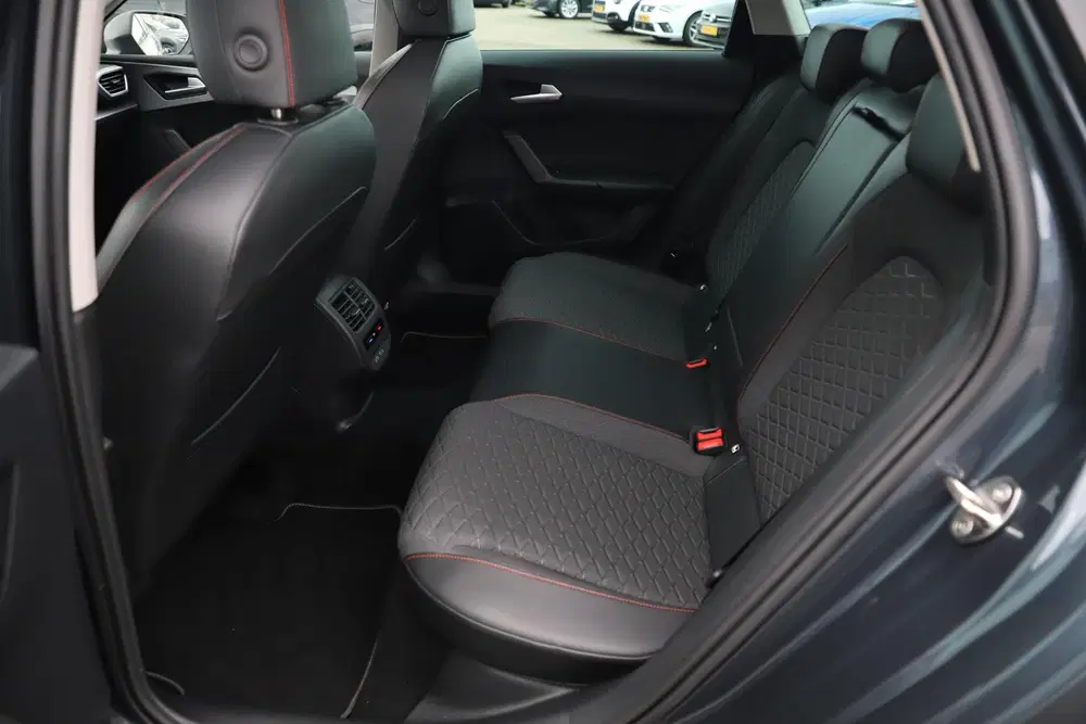 SEAT Leon 1.4 TSI eHybrid PHEV FR Business Inte uit 2021, foto 10