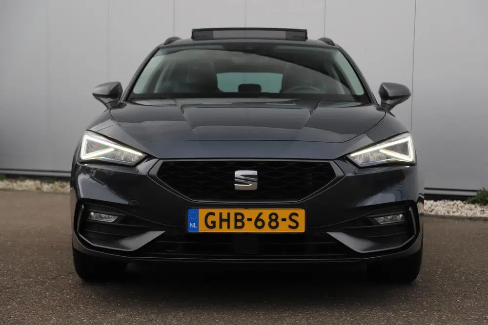 SEAT Leon 1.4 TSI eHybrid PHEV FR Business Inte uit 2021, foto 2
