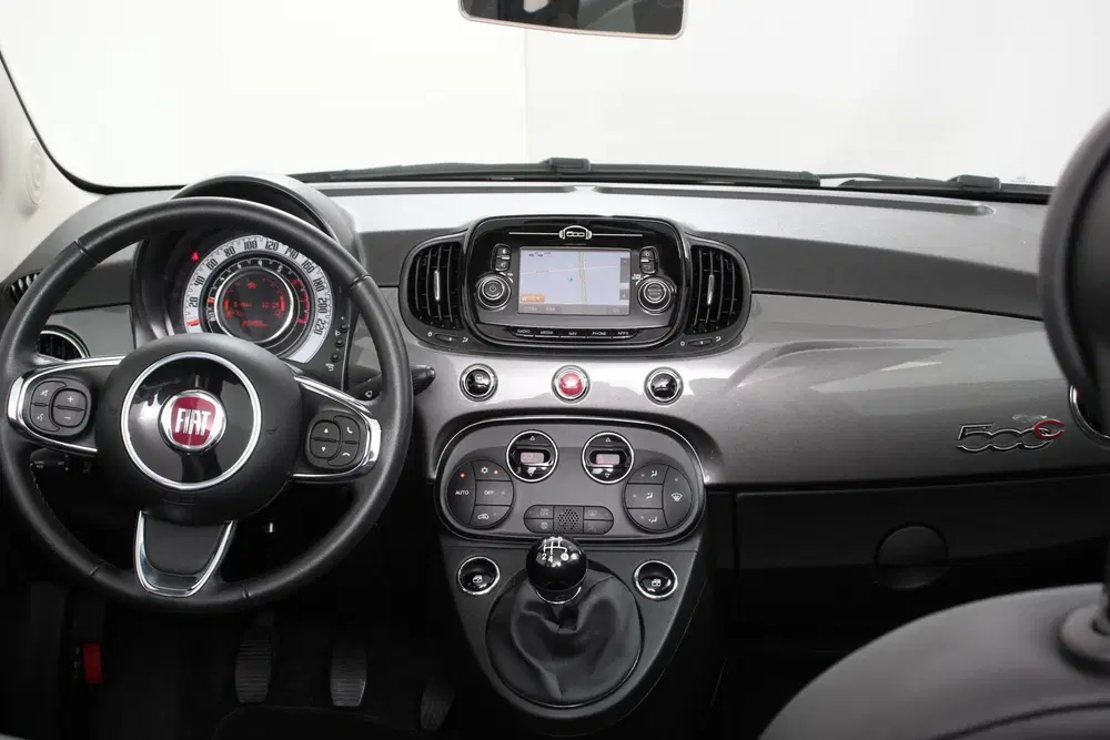 Fiat 500C 1.2 Lounge Navigatie Lederen interieur Cli uit 2019, foto 11