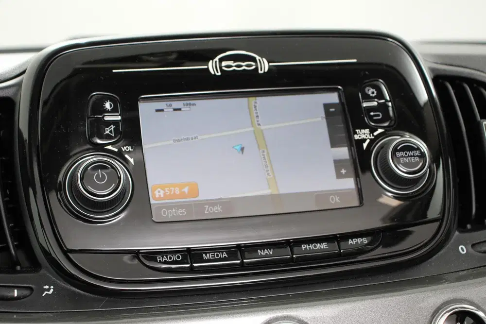 Fiat 500C 1.2 Lounge Navigatie Lederen interieur Cli uit 2019, foto 13