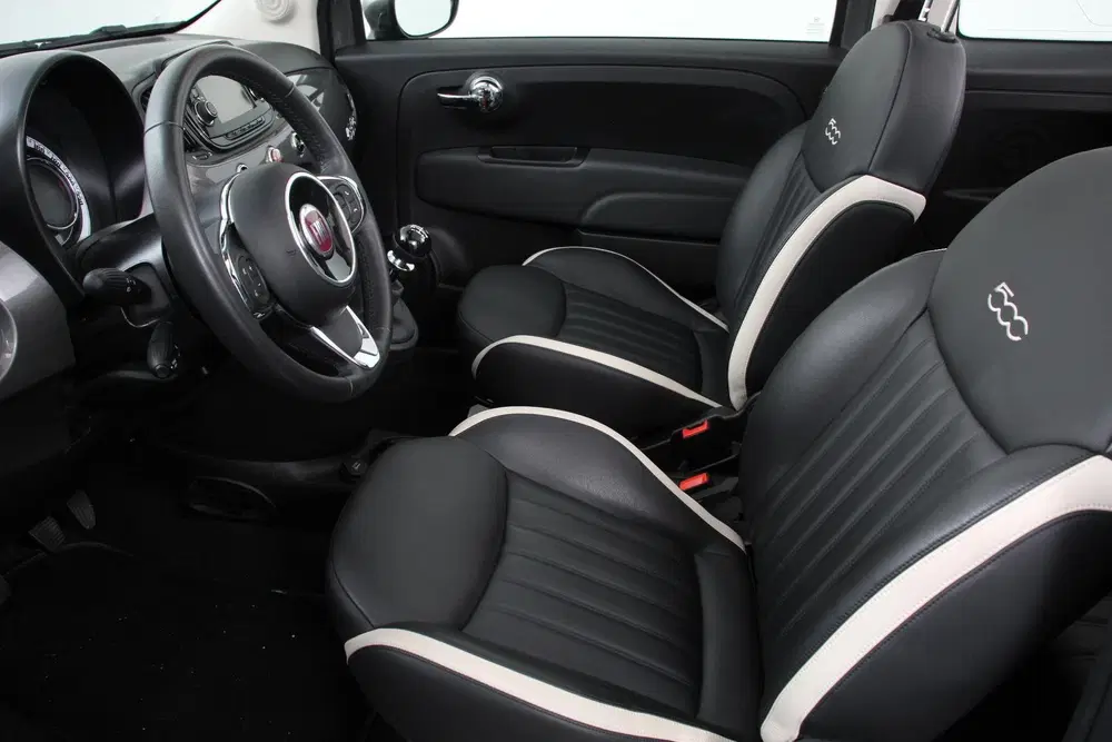 Fiat 500C 1.2 Lounge Navigatie Lederen interieur Cli uit 2019, foto 9