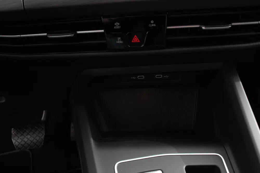Volkswagen Golf 1.5 TSI 162 pk Style DSG Navigatie C uit 2021, foto 15