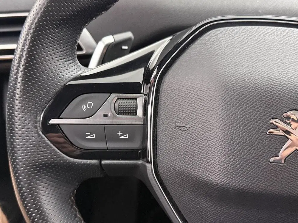 Peugeot 5008 1.2T 130pk Aut.7P GT-Line Avantage Camera uit 2021, foto 8