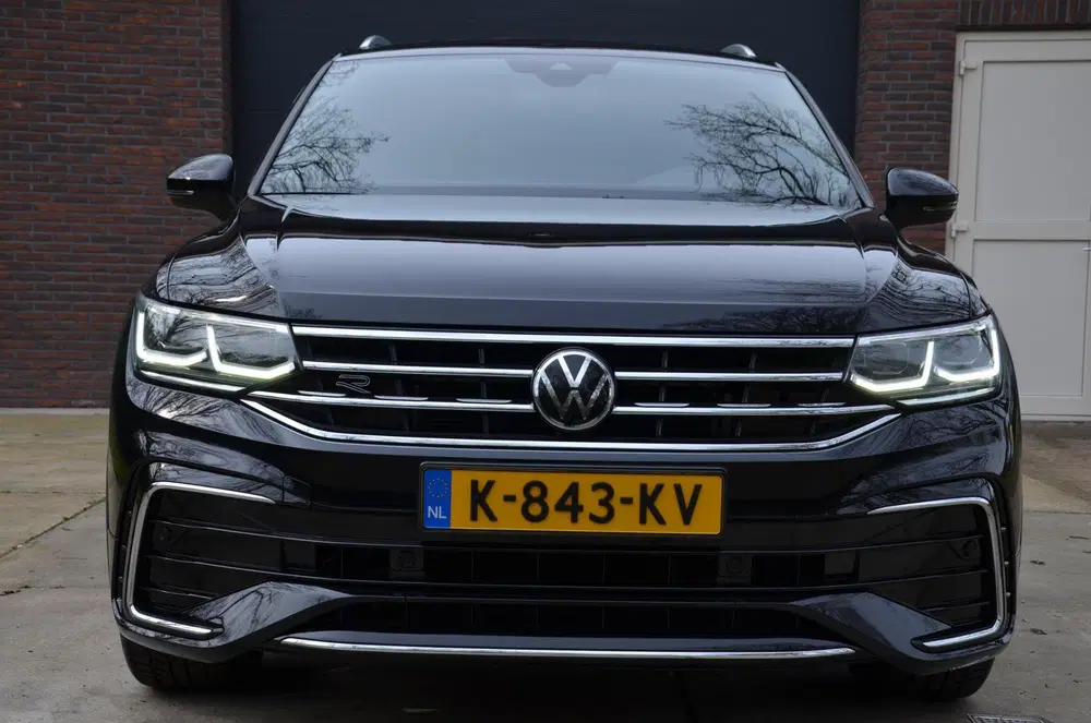 Volkswagen Tiguan 1.5 TSI R-Line Business+ Automaat uit 2021, foto 3