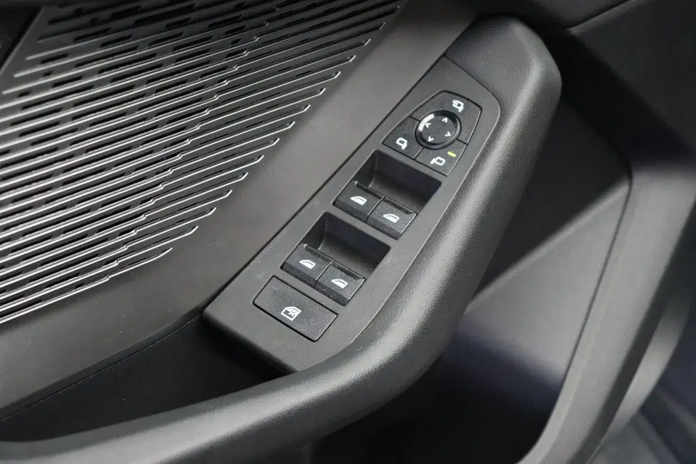 BMW 1-serie 120 M Sport Automaat uit 2026, foto 10