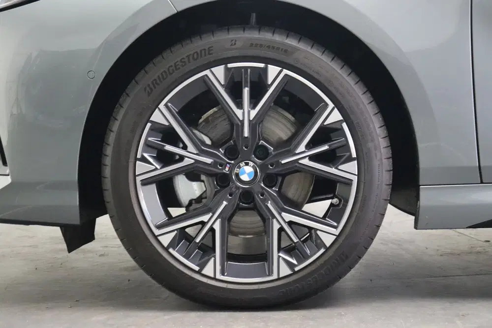 BMW 1-serie 120 M Sport Automaat uit 2026, foto 6