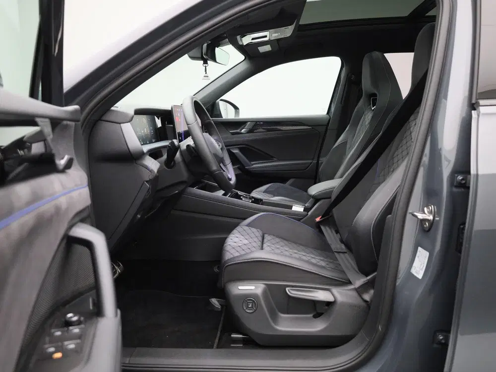 Volkswagen Tayron 1.5 eHybrid R-Line Edition 204 PK uit 2025, foto 11