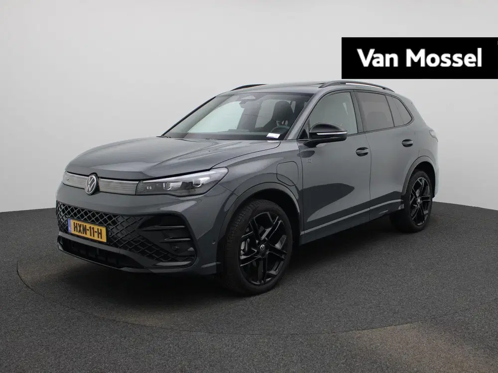 Volkswagen Tiguan 1.5 eHybrid R-Line Edition 204 PK uit 2025