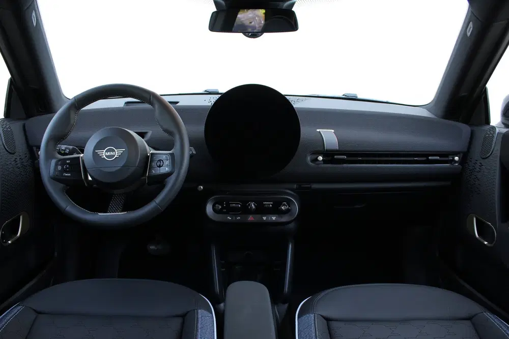 Mini Hatchback Cooper SE uit 2026, foto 12