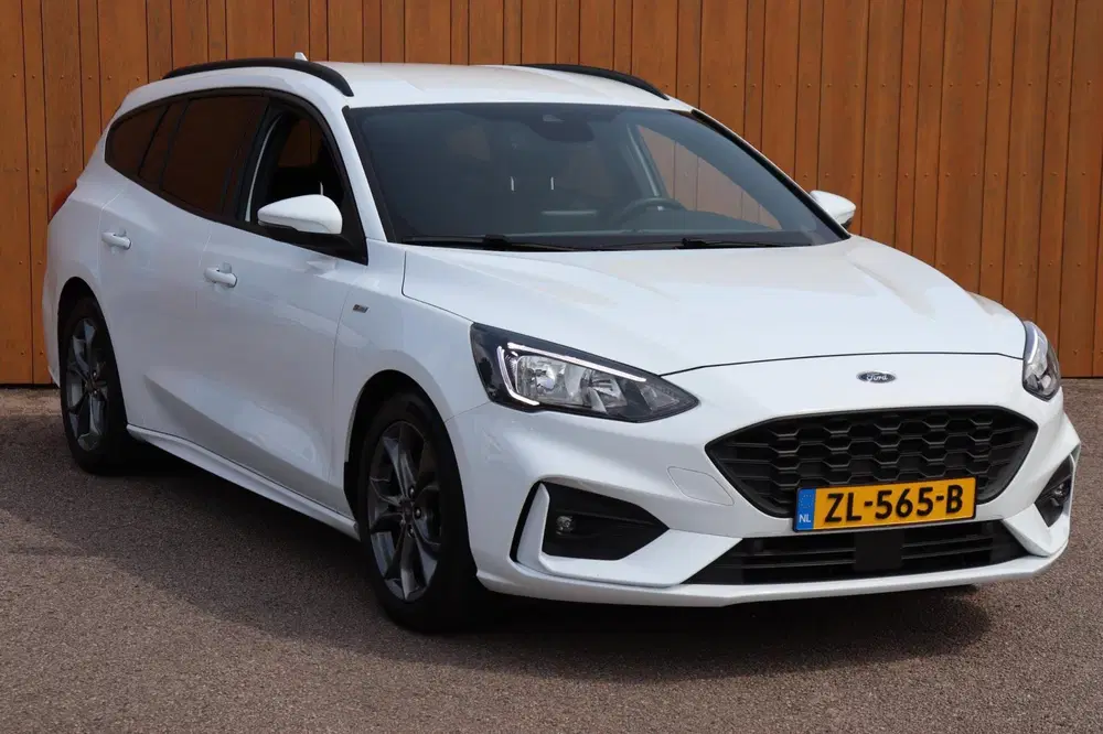 Ford Focus 1.0 EcoBoost ST Line Business Wagon org NL uit 2019, foto 2