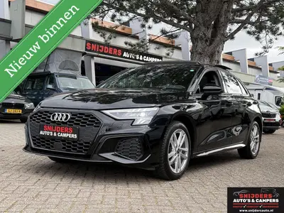 Audi A3 35 TFSI Pro Line pano dak automaat uit 2023