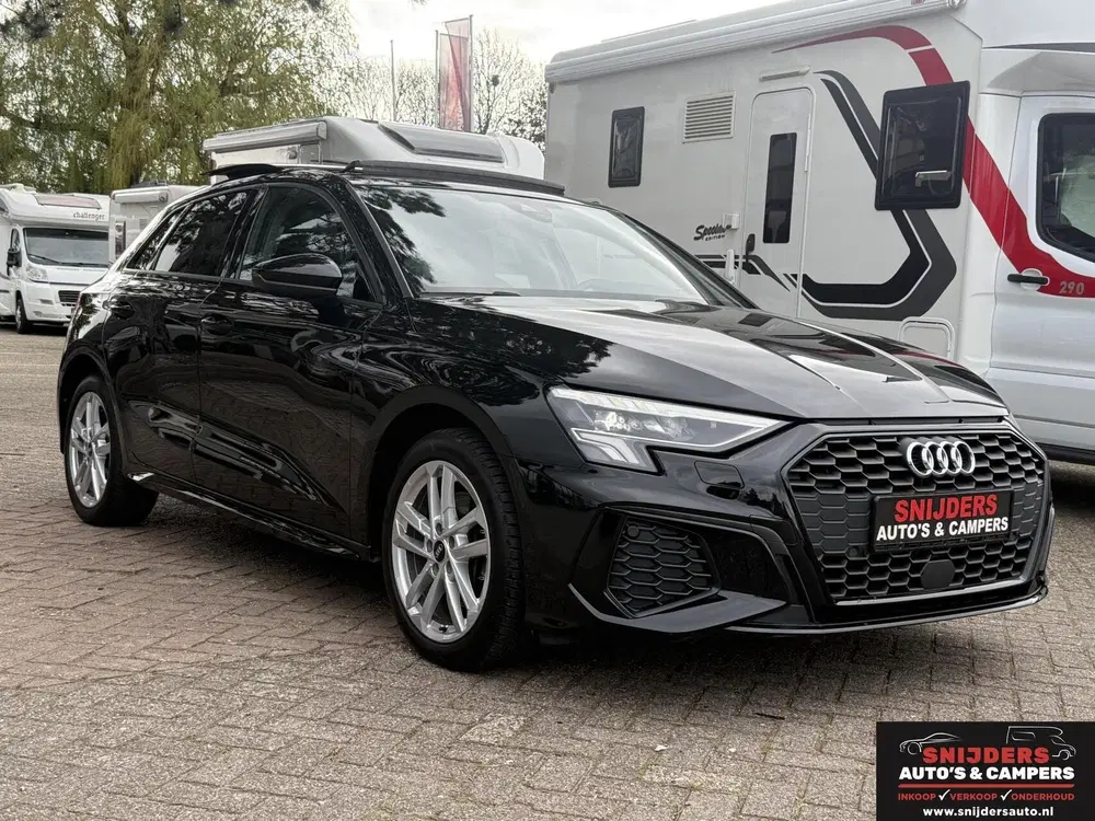 Audi A3 35 TFSI Pro Line pano dak automaat uit 2023, foto 2
