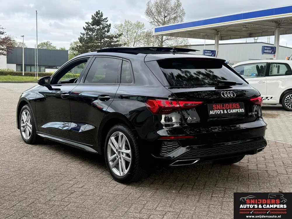 Audi A3 35 TFSI Pro Line pano dak automaat uit 2023, foto 3