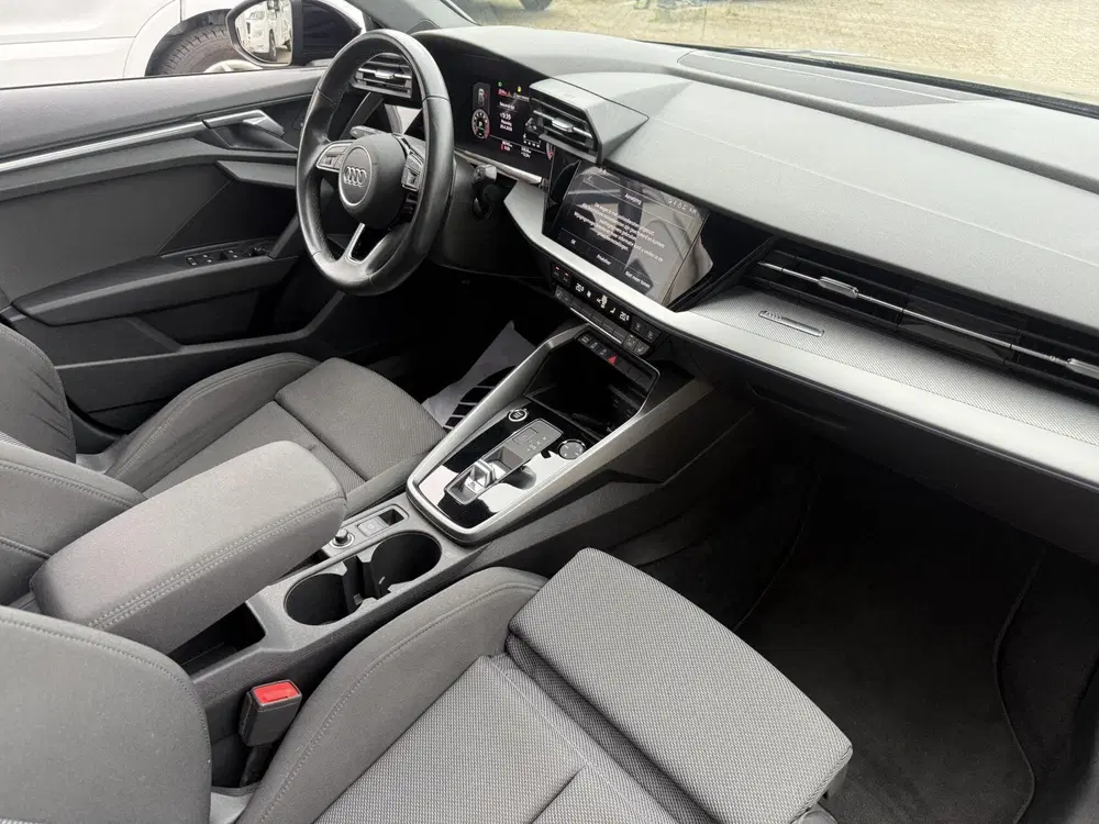 Audi A3 35 TFSI Pro Line pano dak automaat uit 2023, foto 8