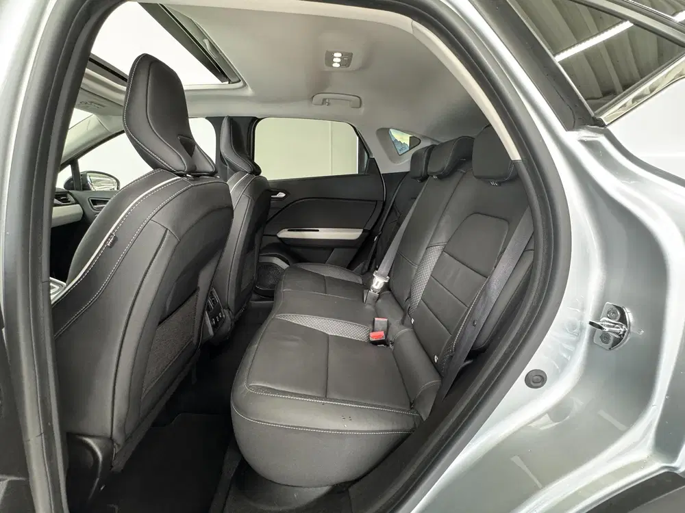 Renault Captur 1.6 E-Tech Plug-in Hybrid 160 Intens uit 2021, foto 14