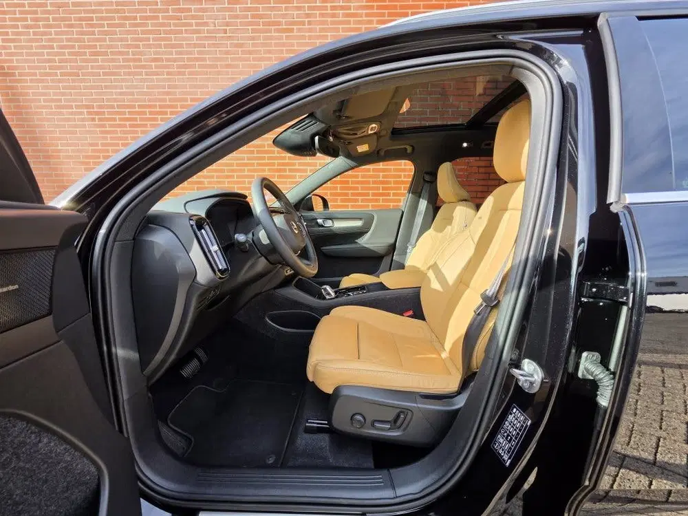 Volvo XC40 1.5 T4 Recharche Inscription SOH 99% Leder uit 2022, foto 3