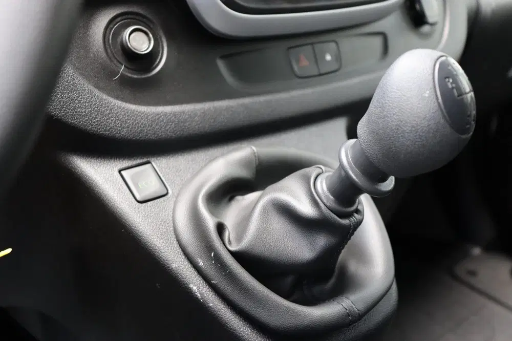 Renault Trafic 1.6 dCi 88kw Zen 9-persoons 14386 uit 2019, foto 13