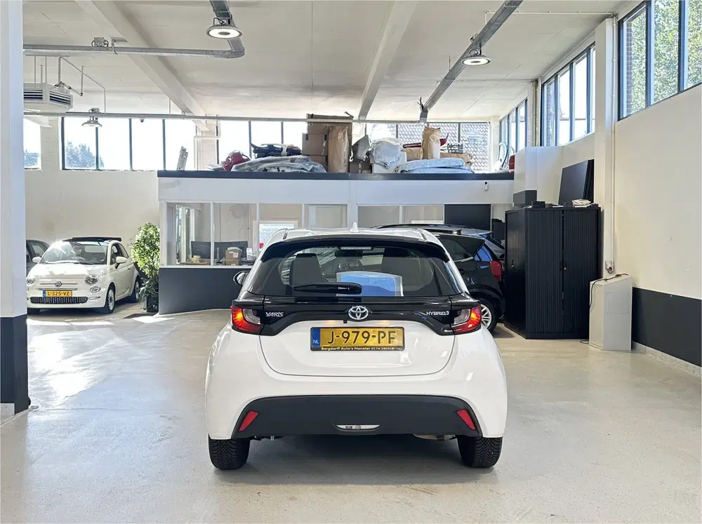 Toyota Yaris 1.5 Hybrid Active uit 2020, foto 4