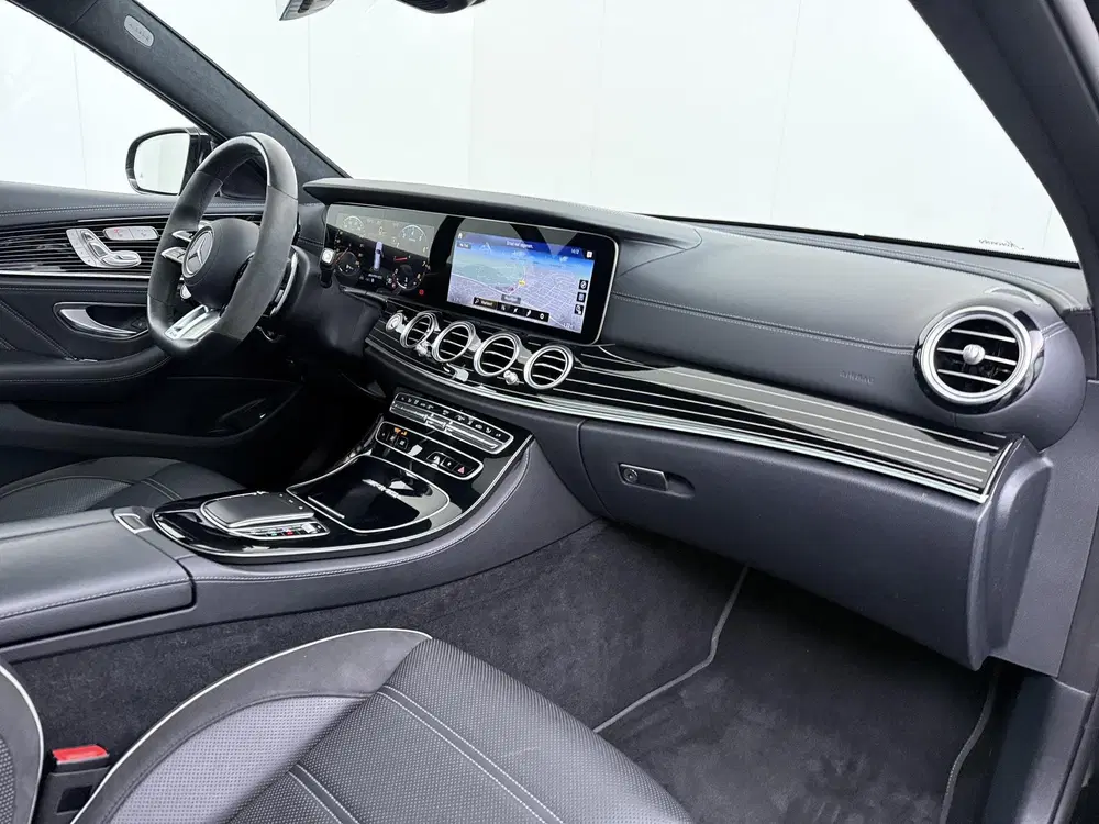 Mercedes-Benz E-Klasse AMG 63 S 4MATIC+ uit 2022, foto 13