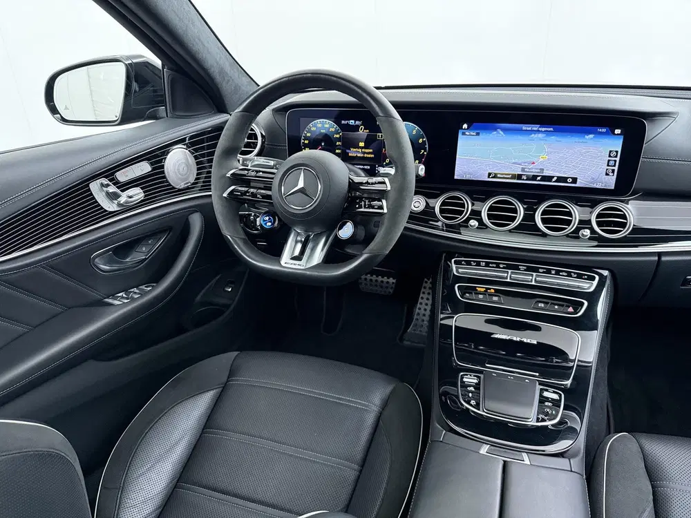 Mercedes-Benz E-Klasse AMG 63 S 4MATIC+ uit 2022, foto 8