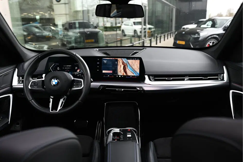 BMW X1 sDrive18i M Sport Automaat uit 2024, foto 4
