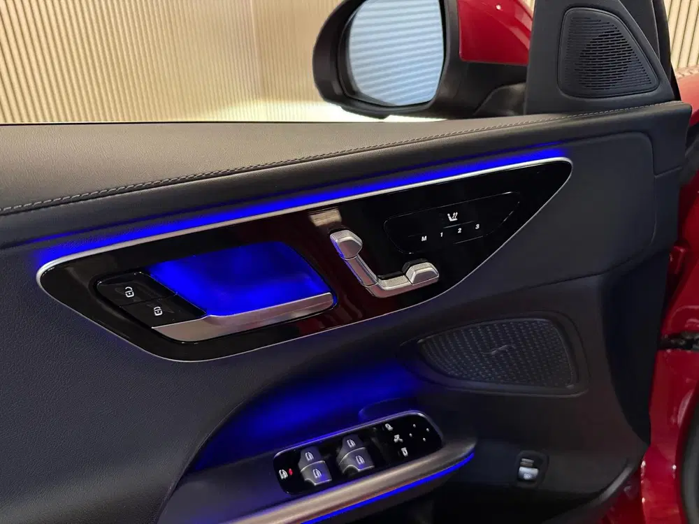 Mercedes-Benz C-Klasse 220D AMG STYLING-PANORAMA-MEMO uit 2023, foto 13