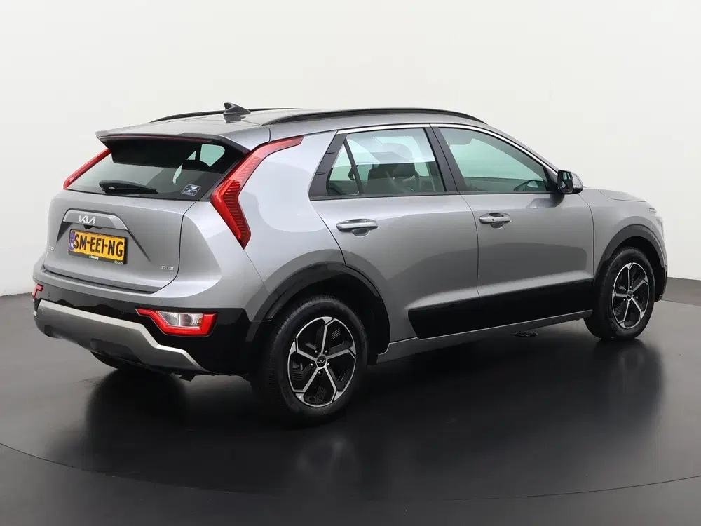 Kia Niro 1.6 GDi Hybrid DynamicLine uit 2024, foto 5