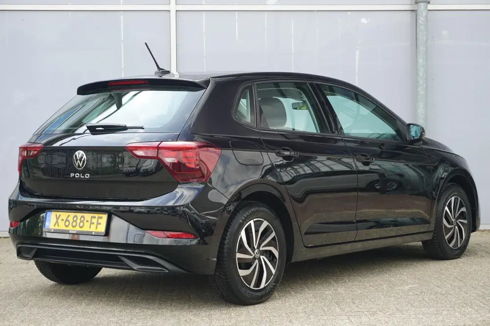 Volkswagen Polo 1.0 TSI 95pk DSG Life uit 2023, foto 2