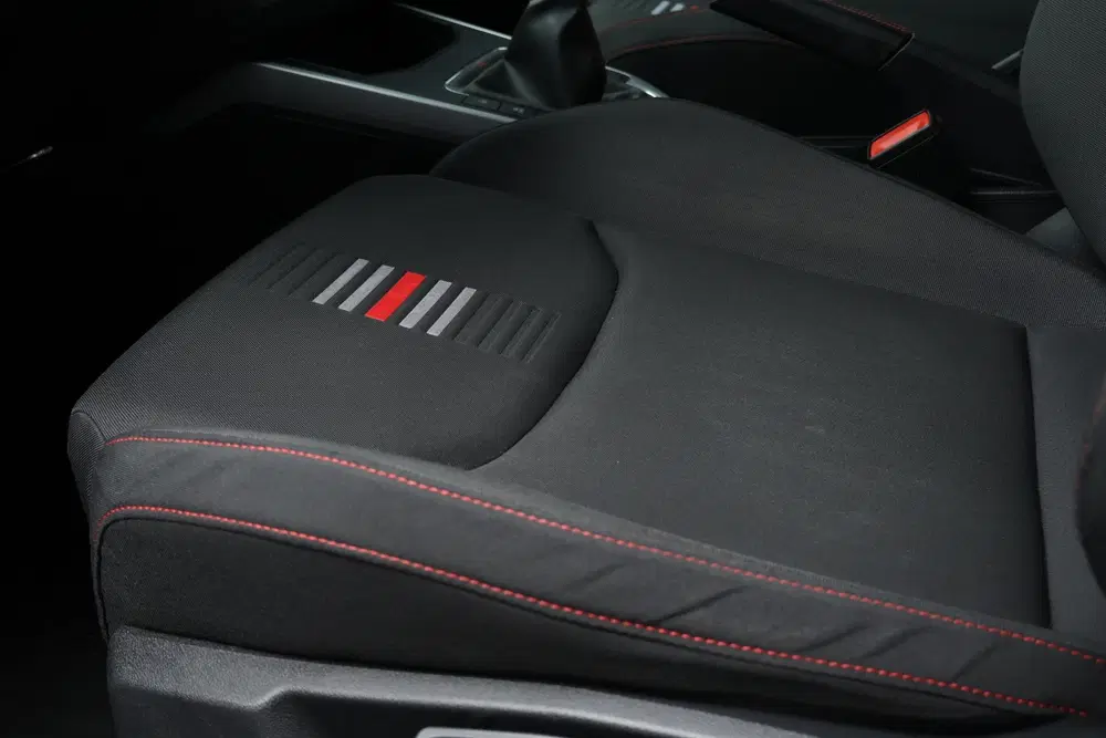 SEAT Arona 1.5 TSI EVO FR uit 2019, foto 11