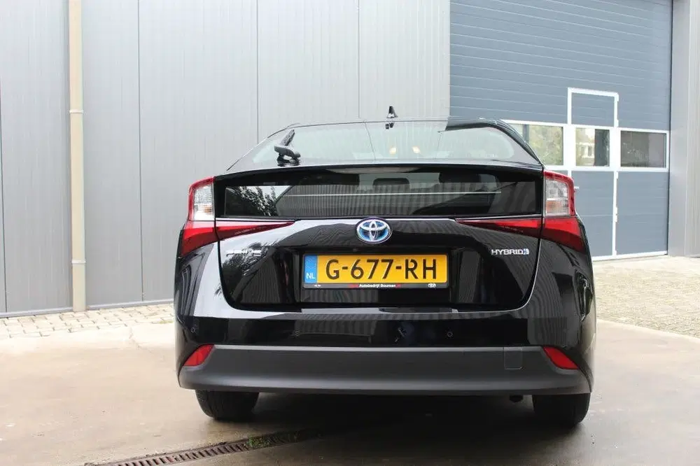 Toyota Prius 1.8 Executive uit 2019, foto 6