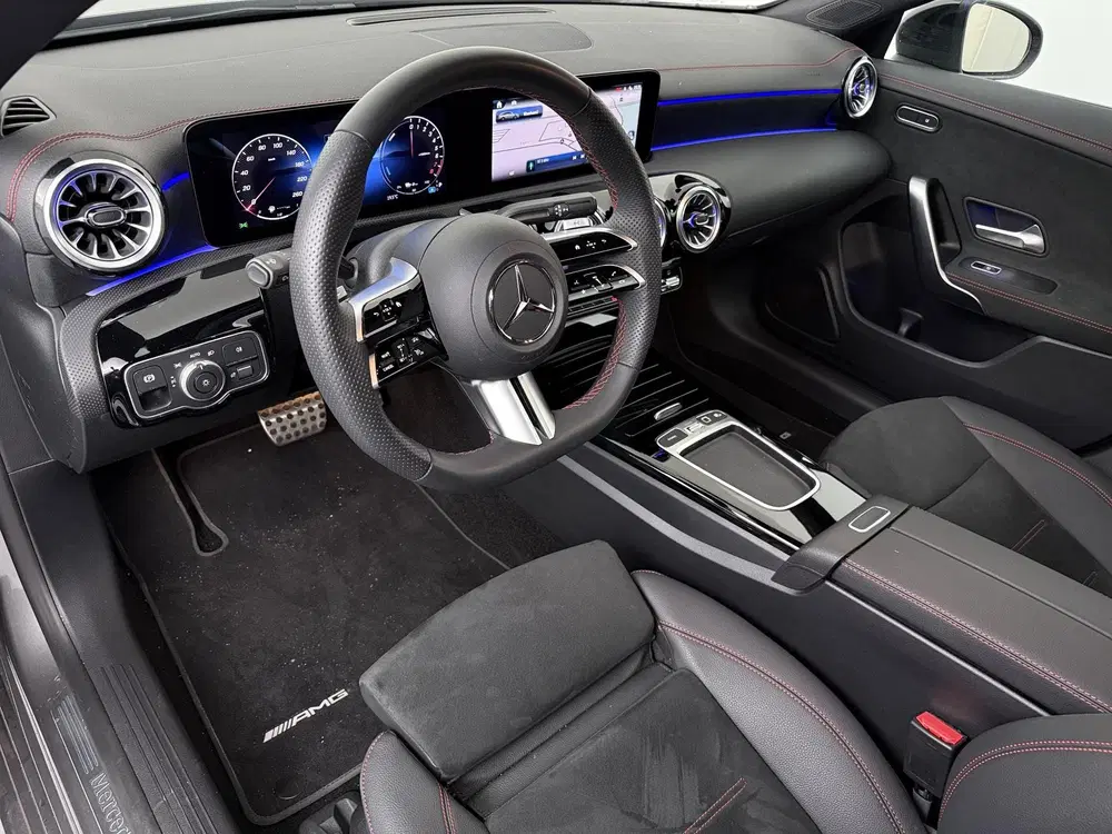 Mercedes-Benz CLA 250e Business Soluti uit 2025, foto 7