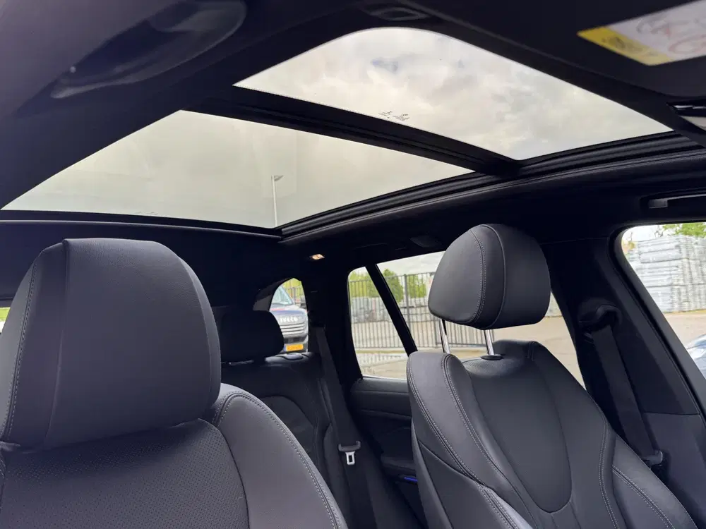 BMW X5 XDRIVE40I HIGH EXECUTIVE I M-SPORT I SCHUI uit 2020, foto 11
