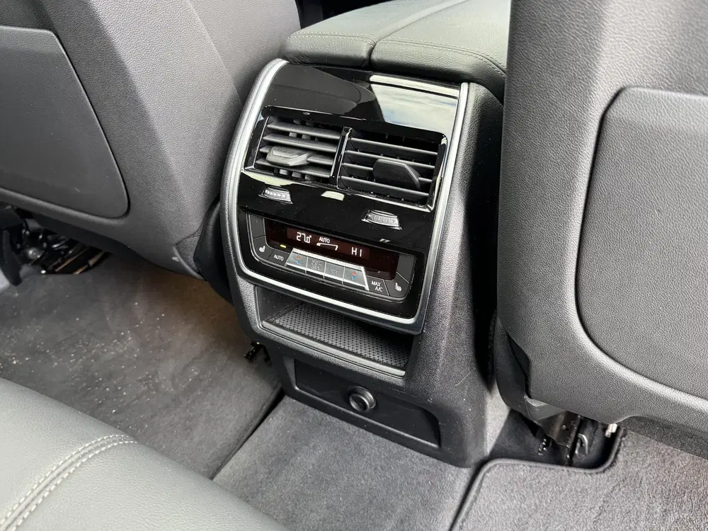 BMW X5 XDRIVE40I HIGH EXECUTIVE I M-SPORT I SCHUI uit 2020, foto 13