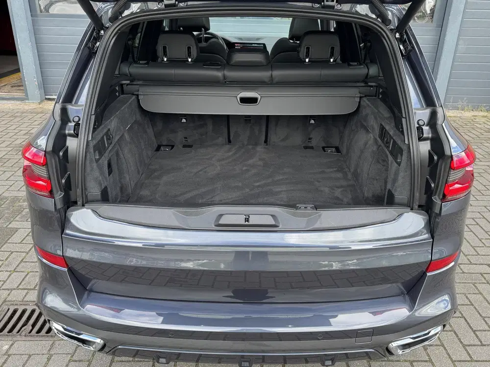 BMW X5 XDRIVE40I HIGH EXECUTIVE I M-SPORT I SCHUI uit 2020, foto 15