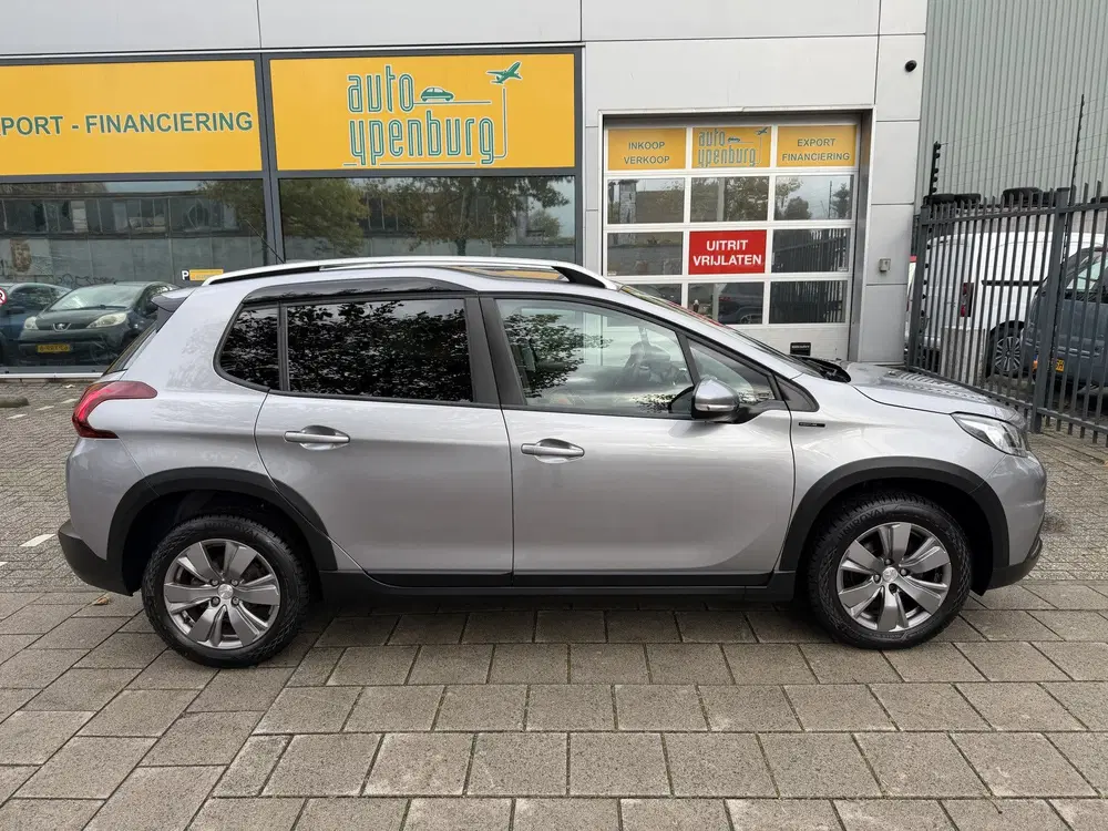 Peugeot 2008 1.2 PureTech Active * 89.382 Km * Navi * C uit 2019, foto 10
