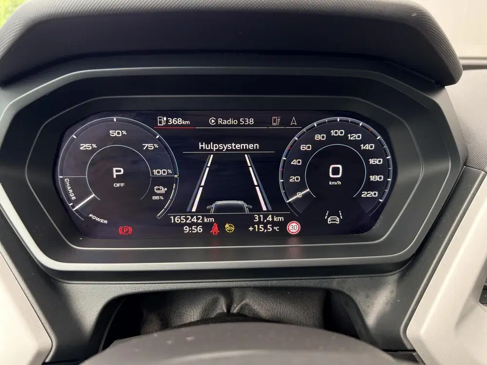 Audi Q4 e-tron 40 Launch edition Advanced Plus 77 kWh 1e uit 2021, foto 12
