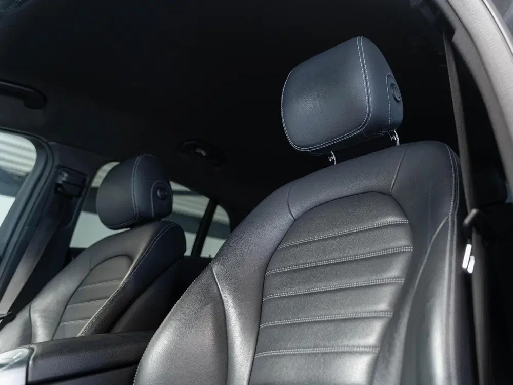 Mercedes-Benz GLC Mercedes GLC-klasse 200 4MATIC Premium Plu uit 2019, foto 15