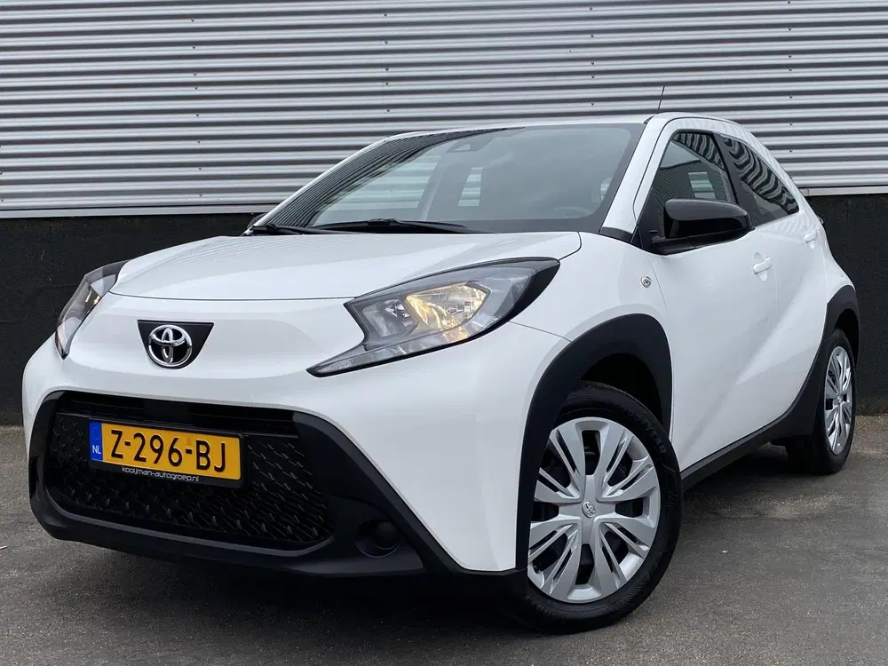 Toyota Aygo X 1.0 VVT-i MT Play Nette auto uit 2024, foto 2