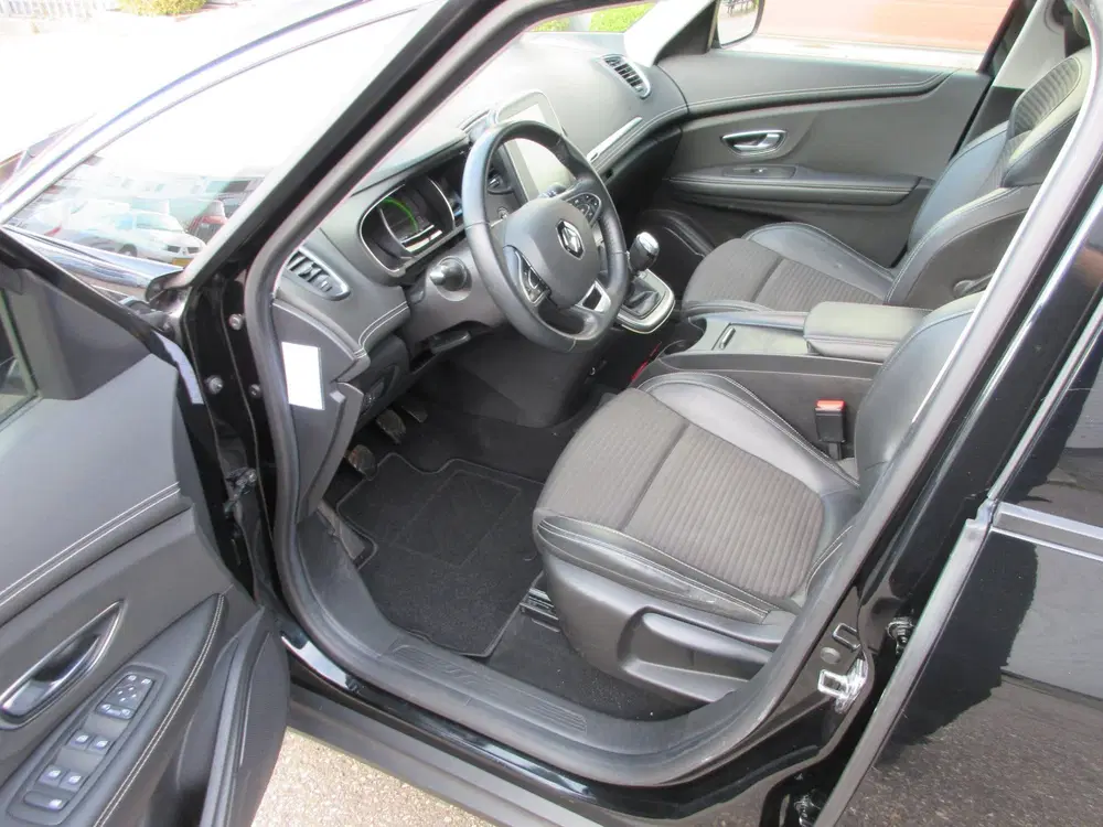 Renault Scenic 1.3 TCe Intens uit 2019, foto 9