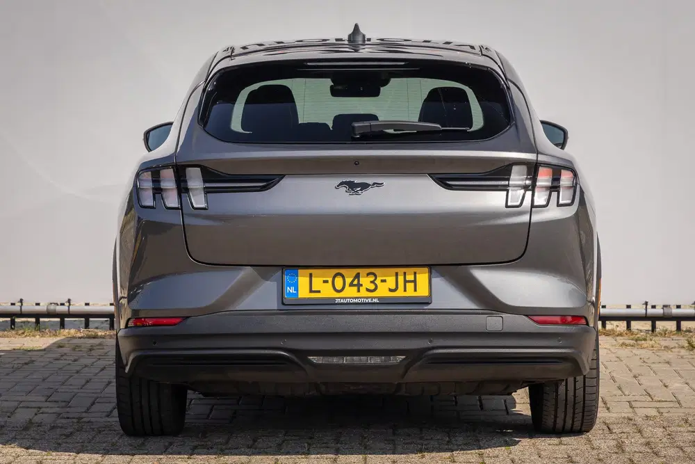 Ford Mustang Mach-E Extended RWD 98 kWh nlauto 360camera uit 2021, foto 6