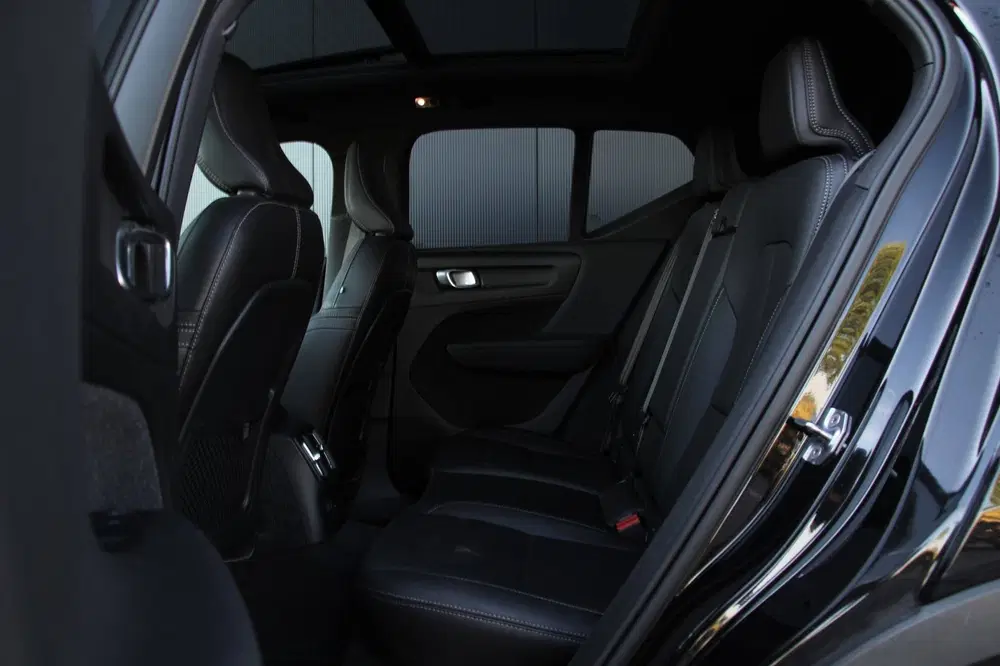 Volvo XC40 1.5 T4 Recharge R-Design Expression uit 2021, foto 13